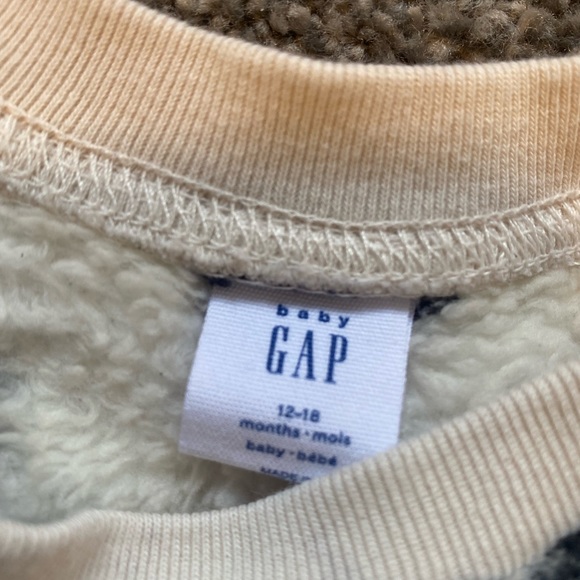 Gap baby girl Sherpa sweat suit - Picture 2 of 2